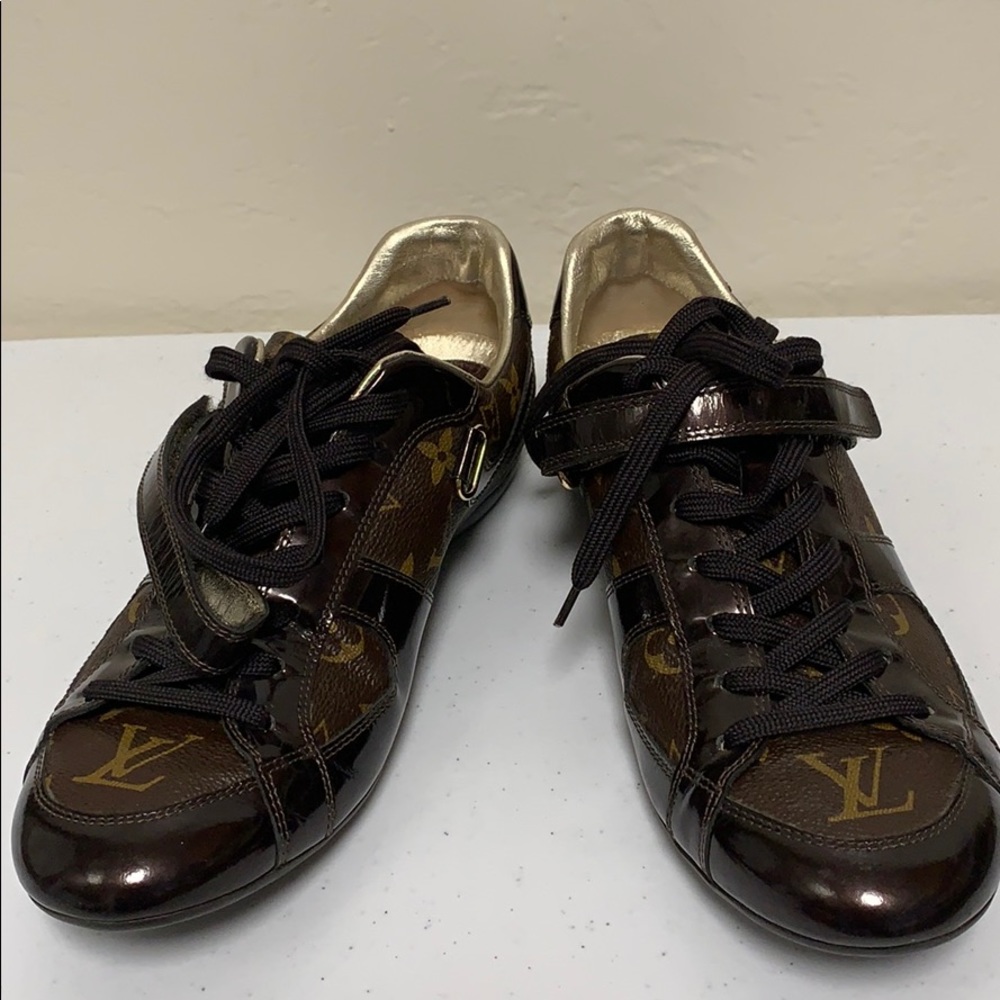 Louis Vuitton Globetrotter Sneakers/ size: 38.5 - Picture 2 of 12